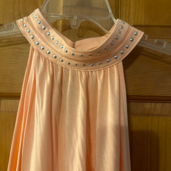 Summer Top - Picture 2 of 3